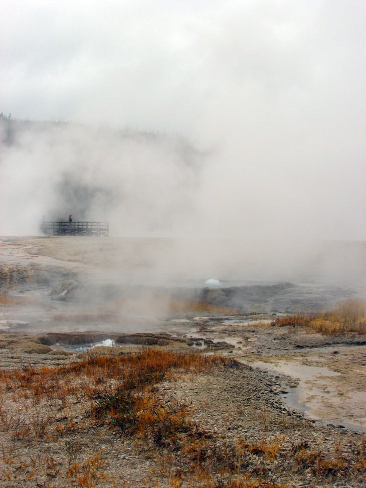 Views of Cliff Geyser None