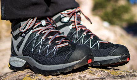 Zamberlan 230 SH Crosser Plus GTX RR Protective and waterproof, light and breathable, these 2013 Editors’ Choice winners aced it with testers from Oregon to Colorado to Tasmania. A nylon…