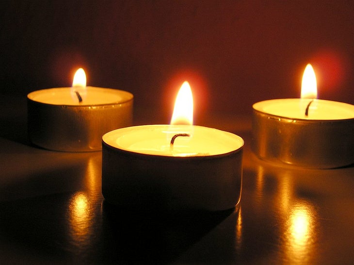4356135140_8887687a1d_o Tea Light Ultimate Survival Kit