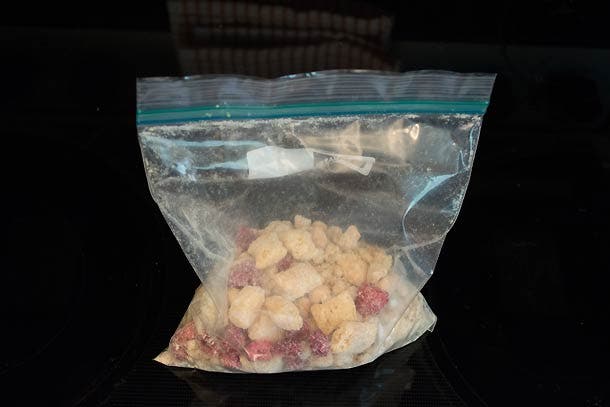 Shake well to blend and prevent milk powder from clumping.