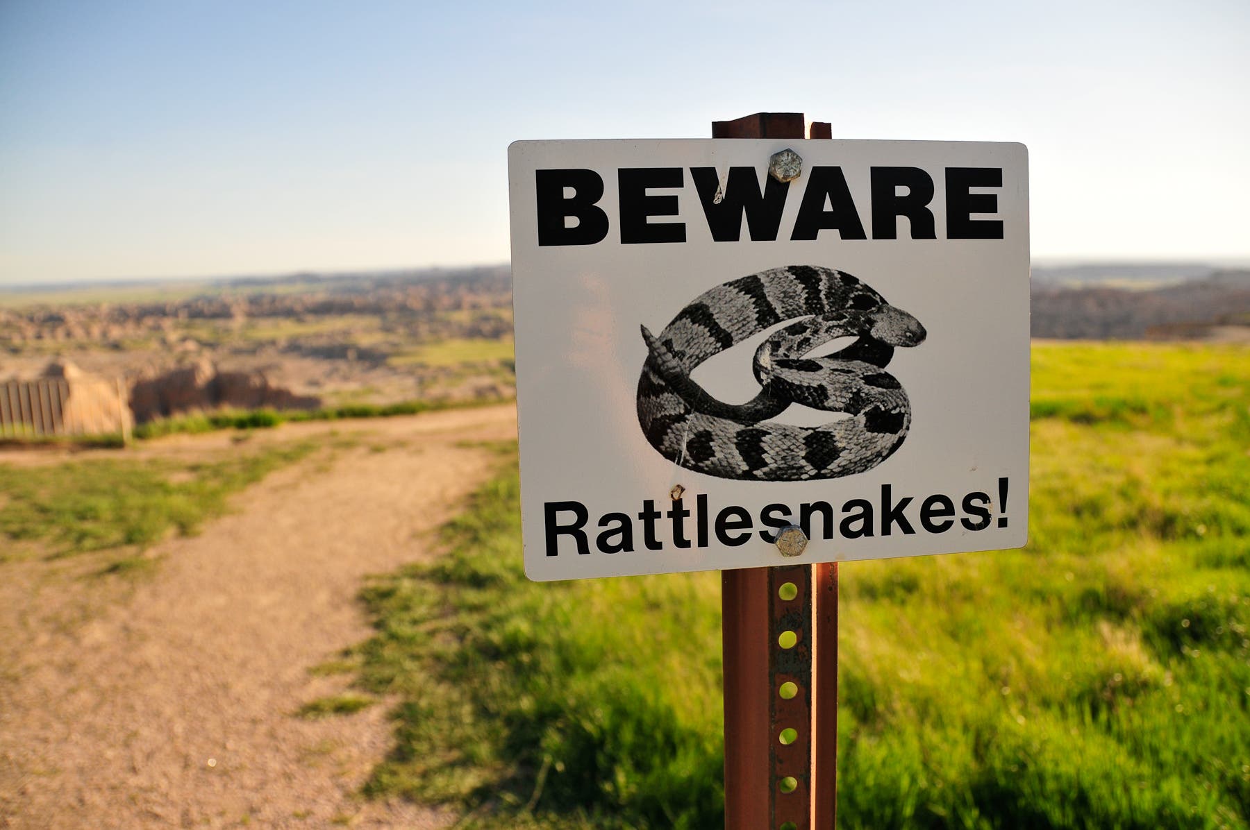 Beware of Rattlesnakes sign
