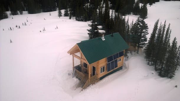 Lodge Our first aerial glimpse of Mallard Mountain Lodge, our accommodations for the week. A robust solar system powers the cabin with lights, a…