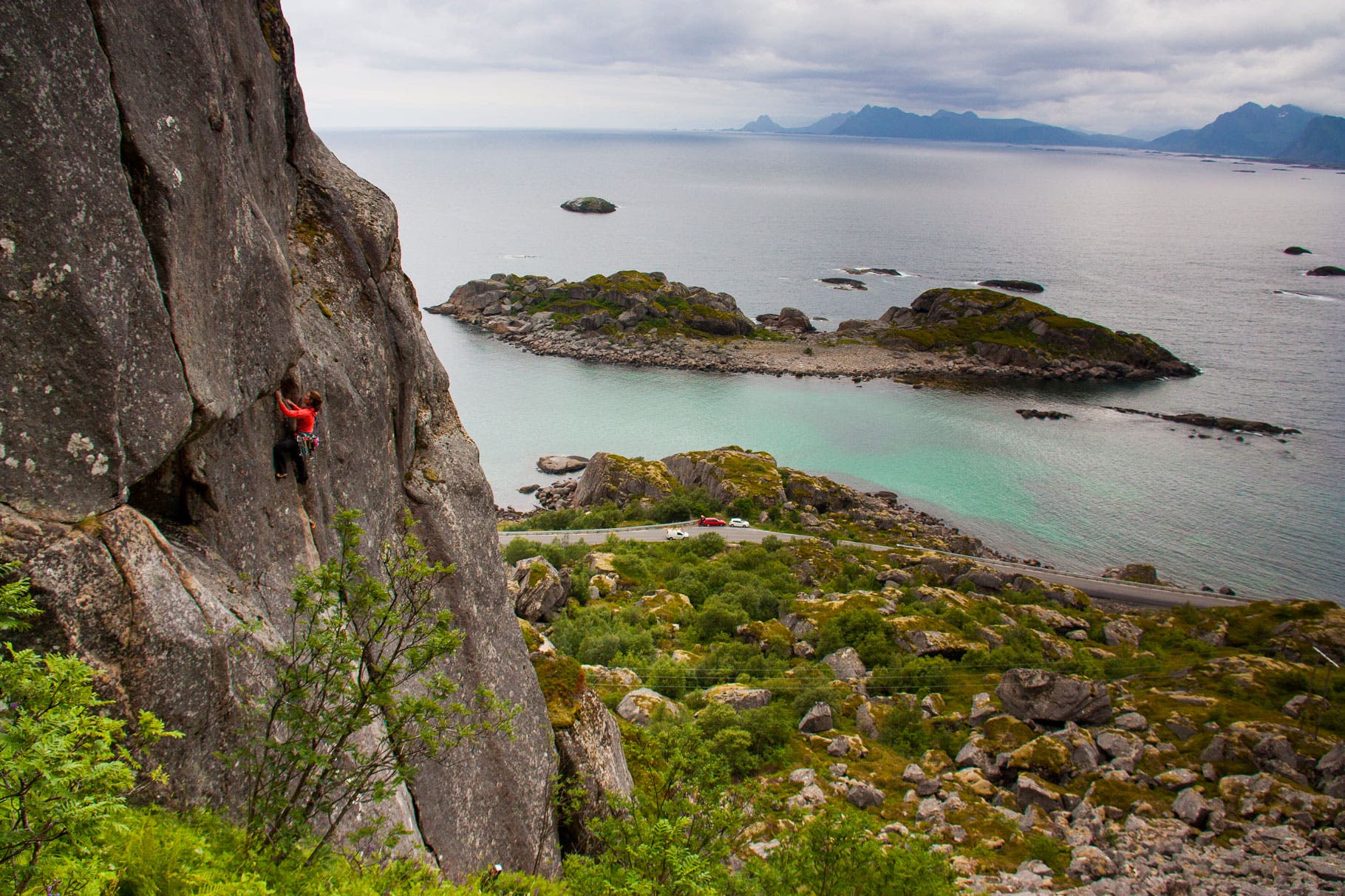 Norway: Pianokrakken Majka Burhardt ascends the classic \