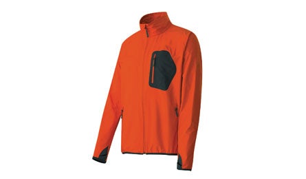 Mammut Ultimate Light Despite its barely-there feel, this Gore Windstopper Active Shell jacket earned testers’ trust on Ecuador’s high peaks, repelling icy gusts and…