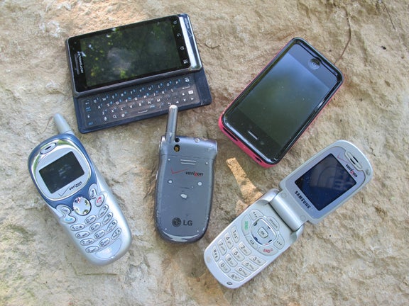 Cell Phones Stewart destroyed and dissected a wide variety of cell phones to harvest survival parts.