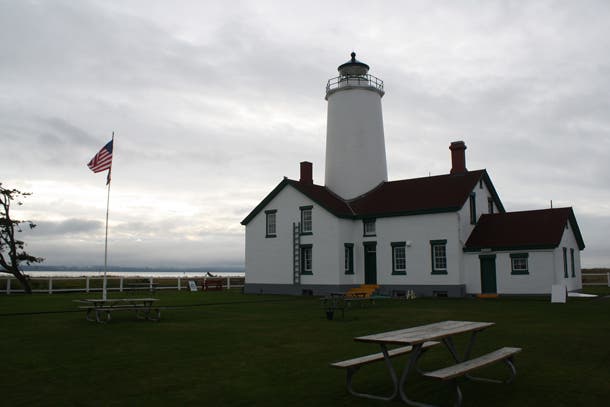 New Dungeness Lighthouse, Washington A little more ambitious, this 11-mile out-and-back along the Dungeness Spit in Washington will offer up fantastic views of the peaks in Olympic…