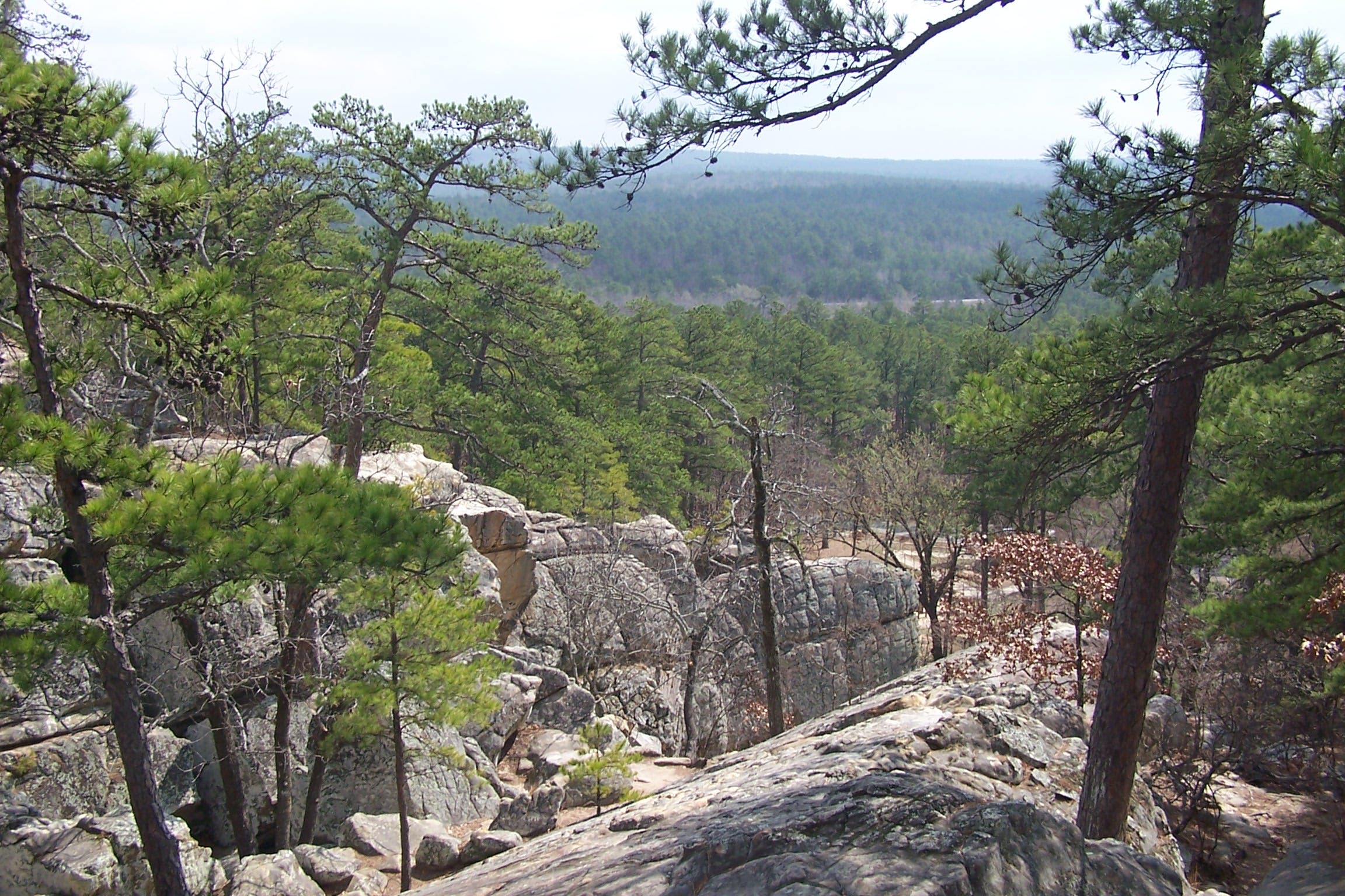 Robbers Cave State Park (Oklahoma) Trade in Oklahoma’s famous plains for a day exploring within the shadows of the San Bois Mountains. Get your feet wet and cross several creeks on a…