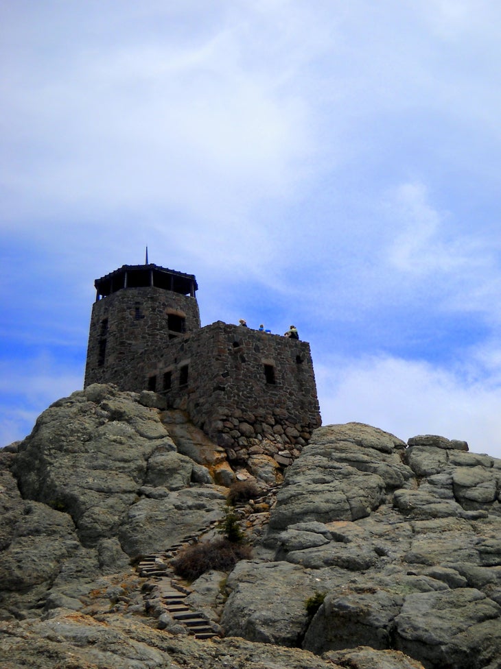 Harney Peak (SD) You’ll have to sneak past an army of giant granite gargoyles if you’re going to summit Harney Peak, the highest point in South Dakota. Day-hikers…