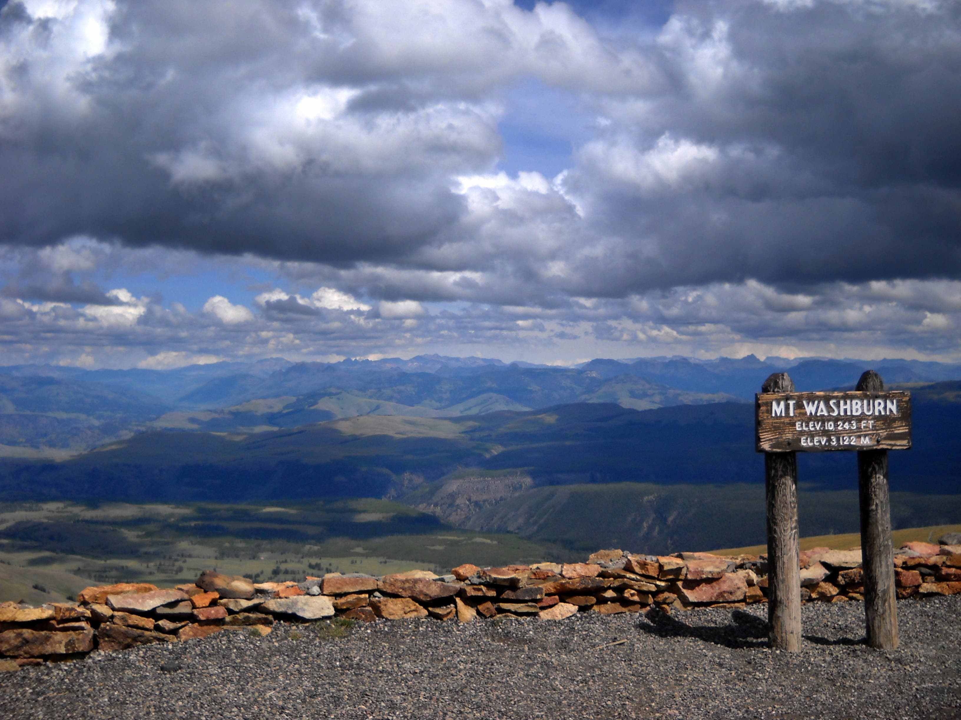 The 3.2-mile trail to the manned lookout atop Mt. Washburn defies critics who claim you can’t see all of Yellowstone in a day. Look for bighorn sheep…