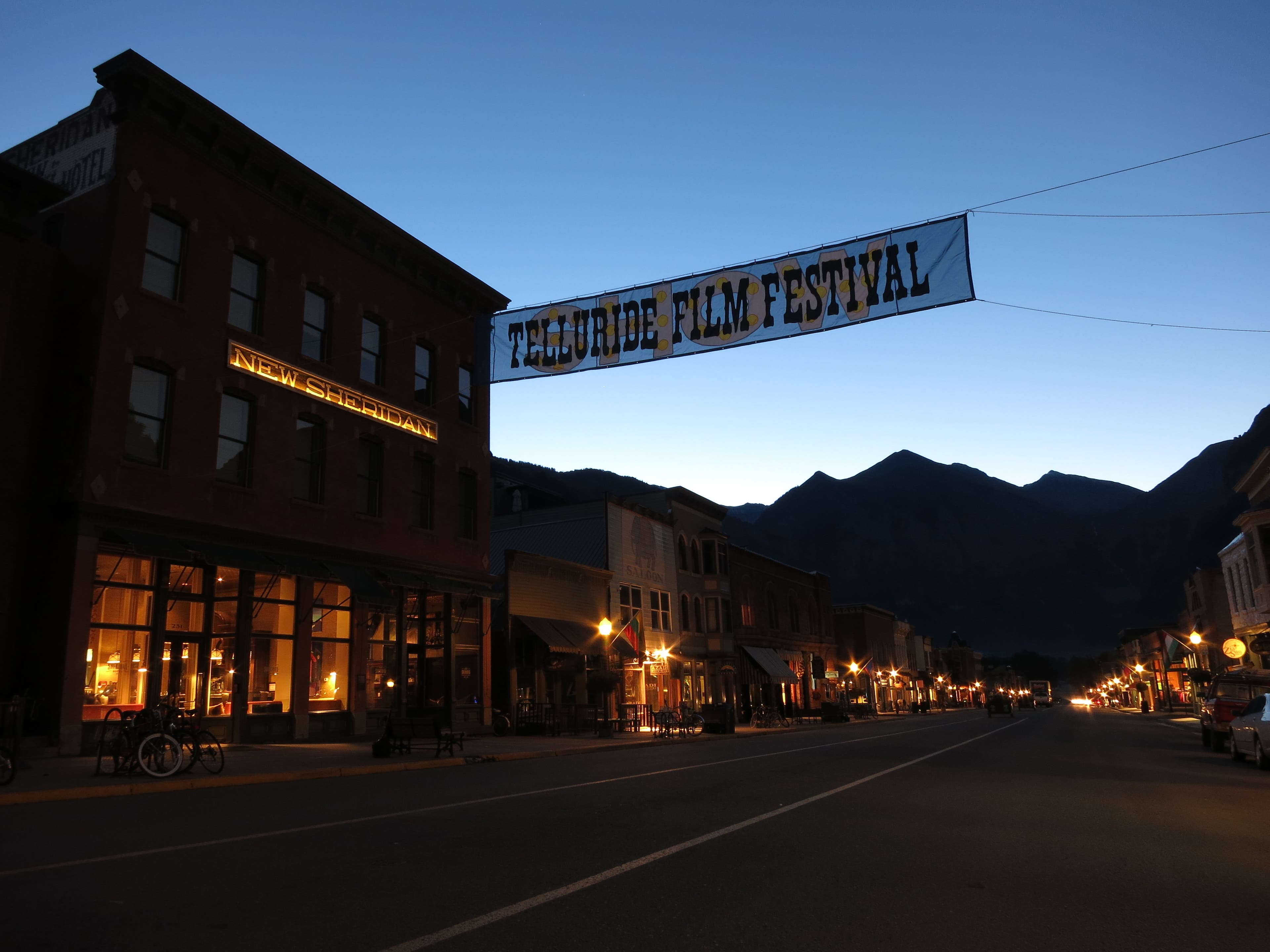 Main Street in Telluride, Colorado. [image: Barney Scout Mann]