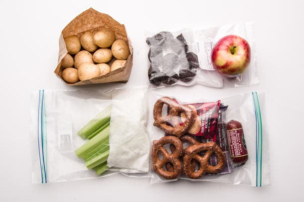 Fondue: Step 2 Step 2: Pack your accessories