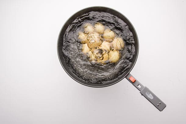 Boiling fingerling potatoes