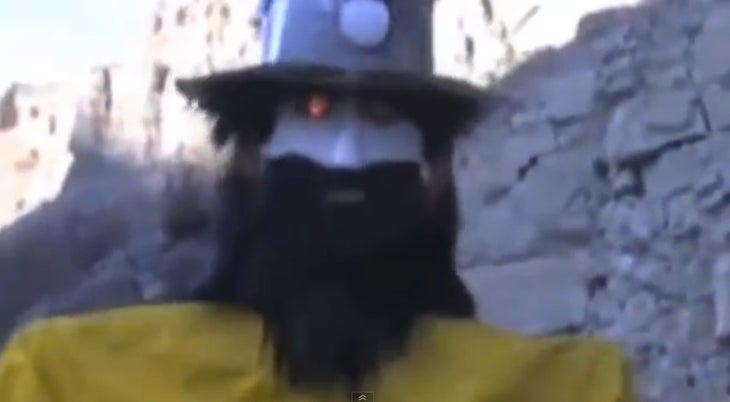 Au1080_News_BearScareRobot image: Au1080 / YouTube