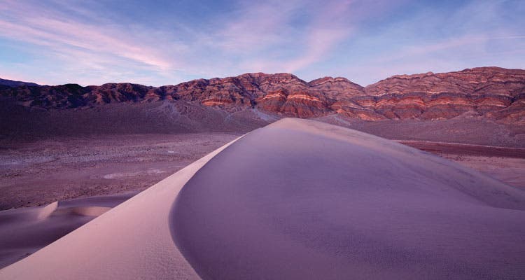 Eureka Dunes Dusk (Photo by Brauer/GTPhoto)
