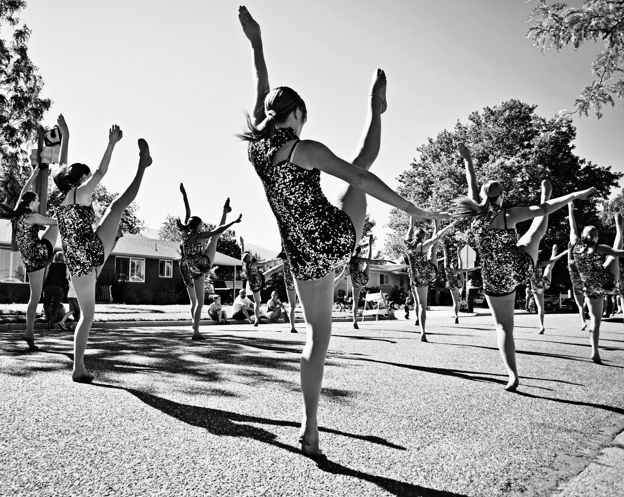 Get Fit For Hiking In Just 10 Minutes A Day: Do dynamic stretches, like high kicks