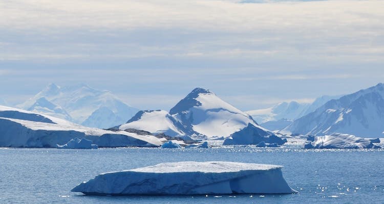 Challenging hikes - Antarctica