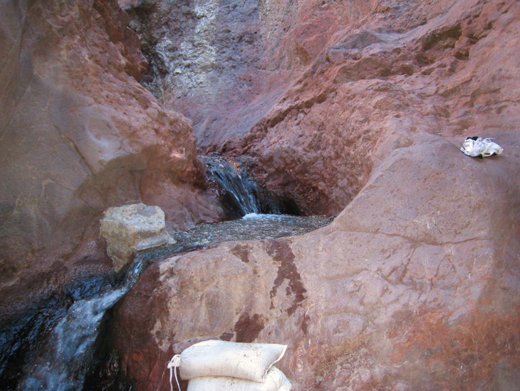 How to Hike to Arizona Hot Springs Near Las Vegas » Local Adventurer