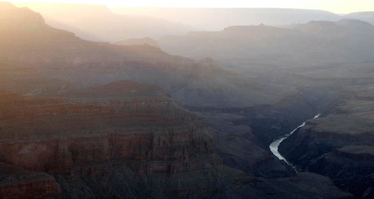 If you're looking for hiking trails with a view, Grand Canyon National Park offers plenty along its rim. photo: Rachel Titiriga/flickr