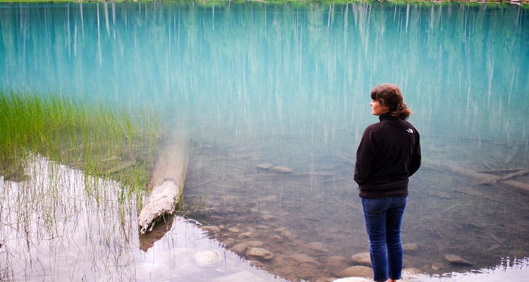 AshleyGossens female solo hikers ashley gossens