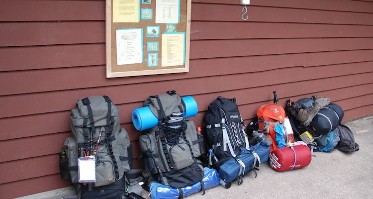 It’s much easier to find what you need when everything you have is in the bag you’re carrying on your back. (Joe Ross/Flickr)