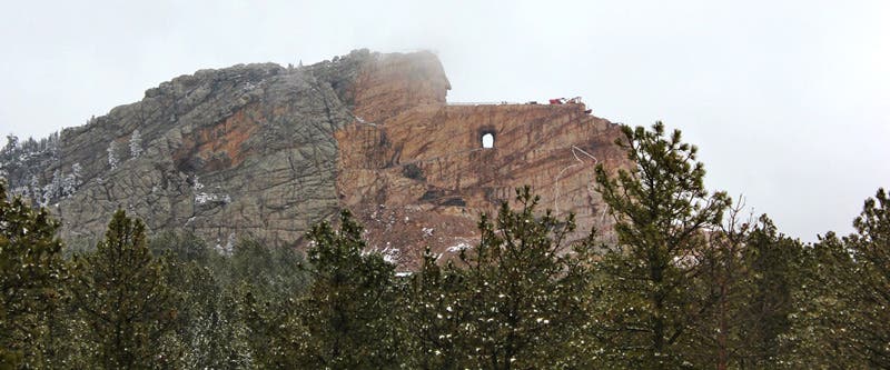 RapidCity_Lisa_Blogs_CrazyHorse_wallofwindows None