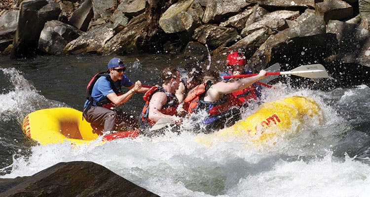 BP0516IG_NOC_raft2 whitewater rafting