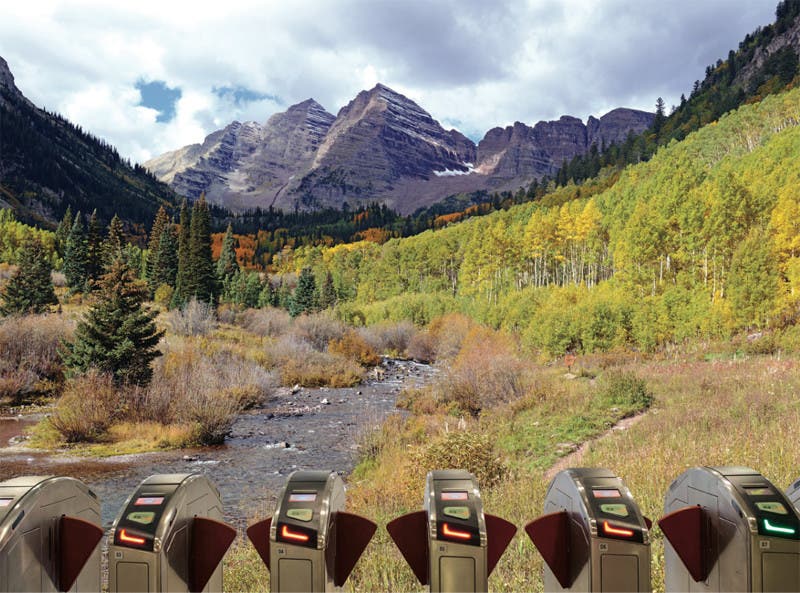 maroon-bells Photo by istock.com