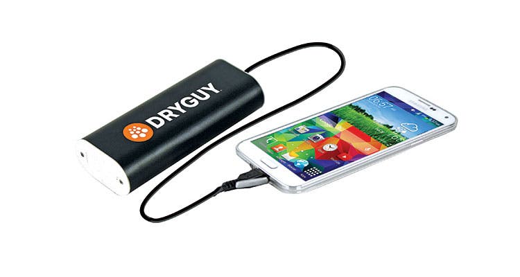 bp1116fgg_camp_dryguywarmncharge_750x400 None