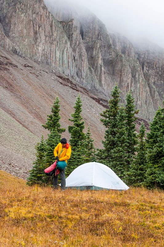 BACKPACKER Editor-in-Chief Dennis Lewon and COBS instructor Dustin Moore hike through the fog on day 2.