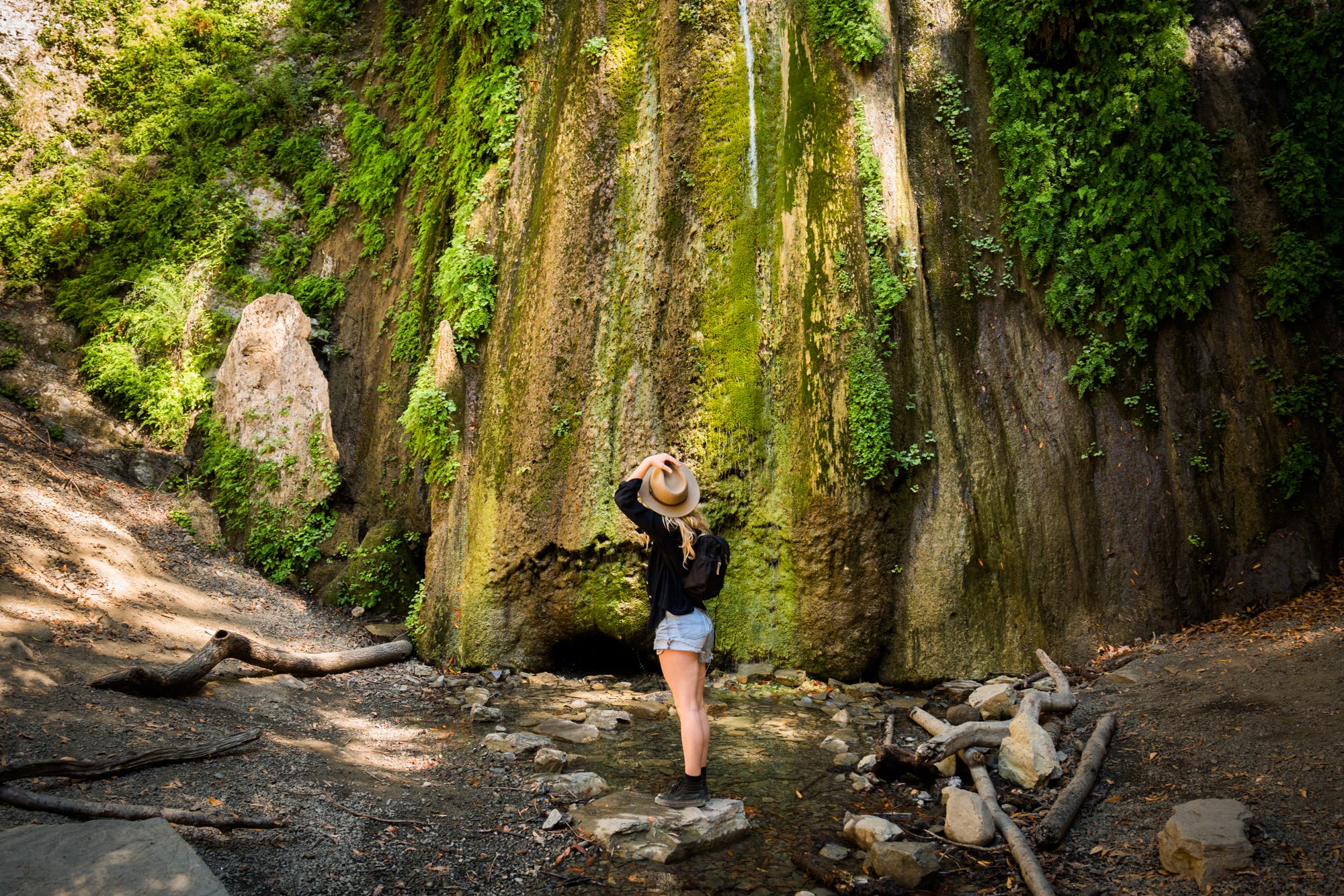 _DSC1199 100 days outdoors - week 9 - california rock with girl