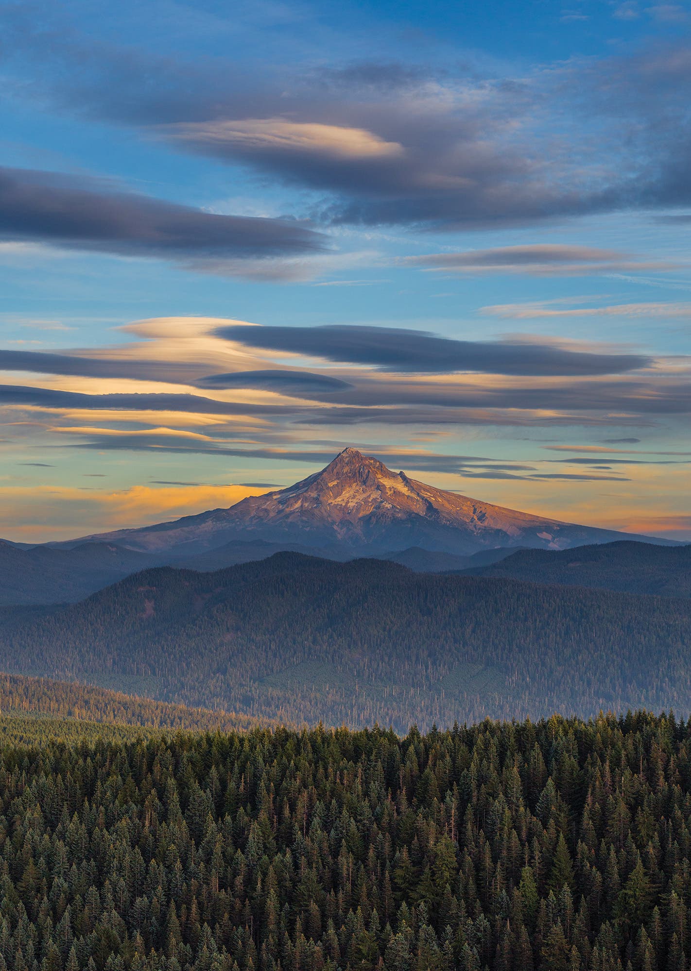 BP0318FEAT_BUILDIT_ChinookAJackson_gn Chinook Trail building trails