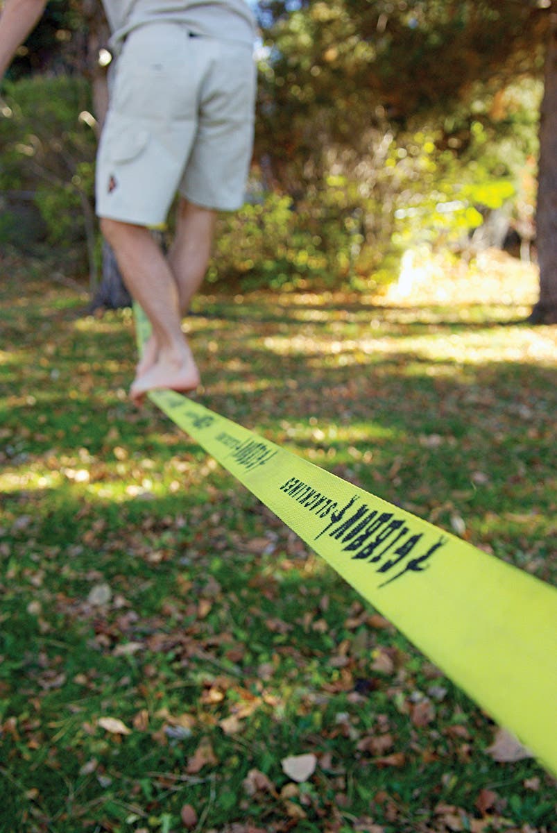 2009_BP0409EC34_bjk editors choice 2009 gibbon slacklines