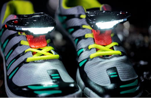 Night Hawk Shoe Lamp