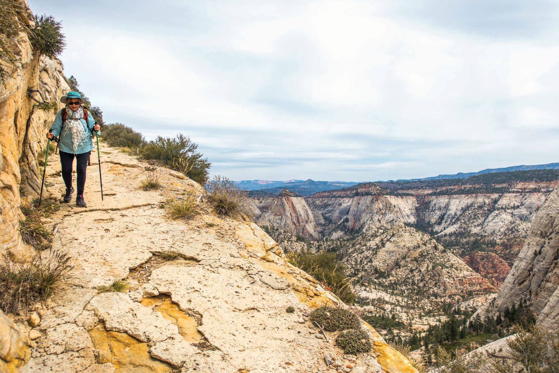 hiking Utah's national parks with mom