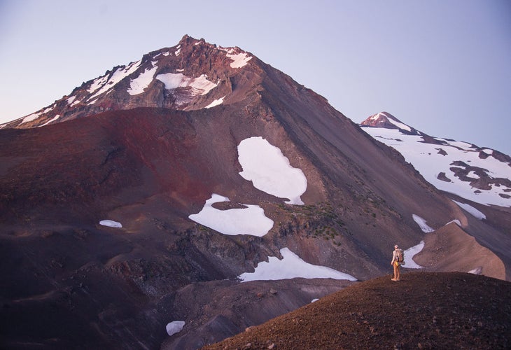 BP0918FEAT_ROUNDMNT_MOKeefeCollierCone_sunrise003 Three Sisters Mountain
, Three Sisters Wilderness, OR