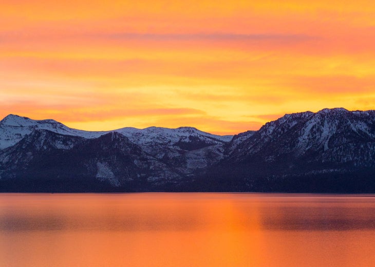 tj-kolesnik-492732-unsplash hike Tahoe