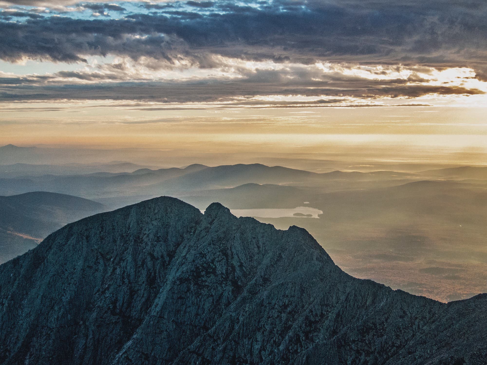 1018FEAT_WalkTheLine_Katahdin_CBennett1819_gn High ledges Knife Edge Maine