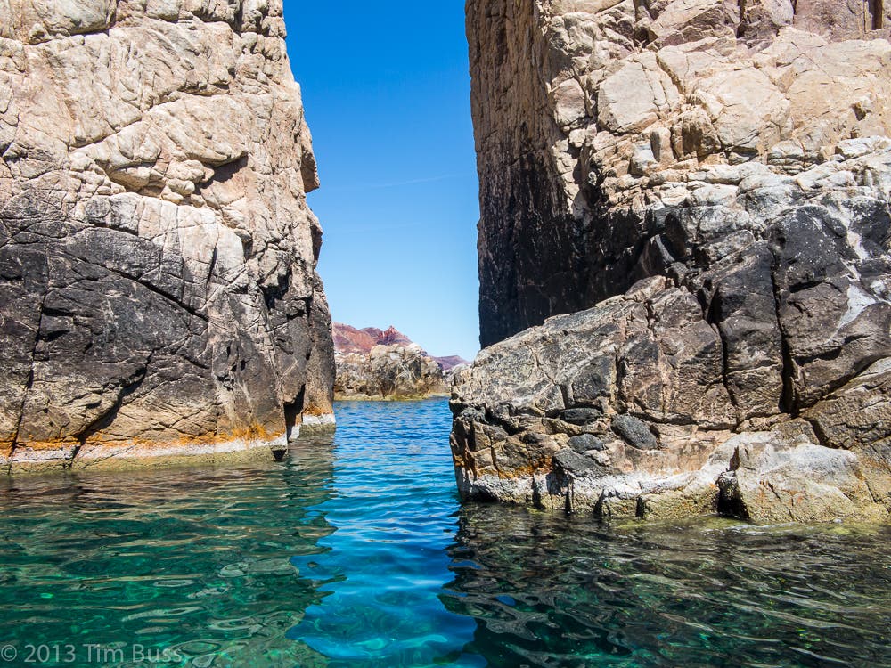 2TimBuss_espiritu_santo None