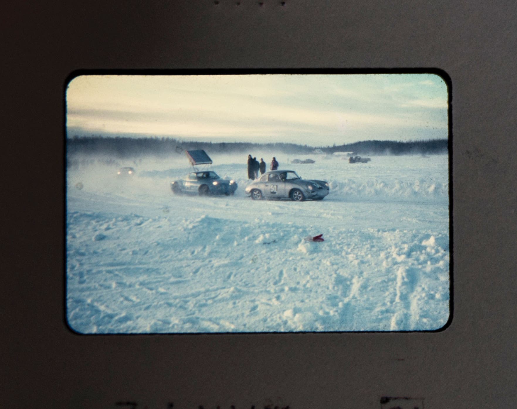 0119FEAT_Alaska_FerrerSlide ice racing