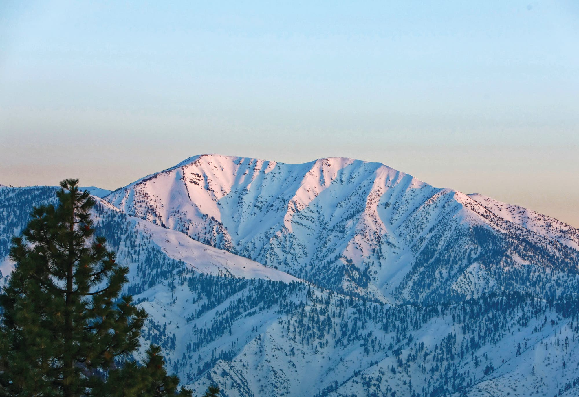 BP0519SamKim_JamesWYoung12mar10-0701zz Mt. Baldy