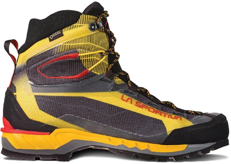 Ultralight mountaineering clearance boots