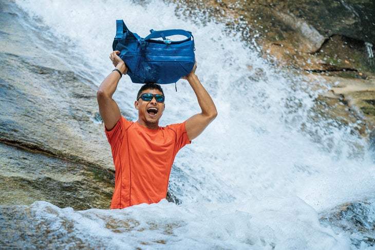 tbt 🏔⛰️ Summer 2000, float-tubing a long way from the trailhead