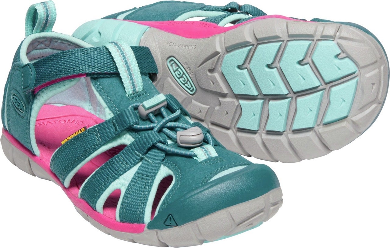 Kids best sale water sneakers