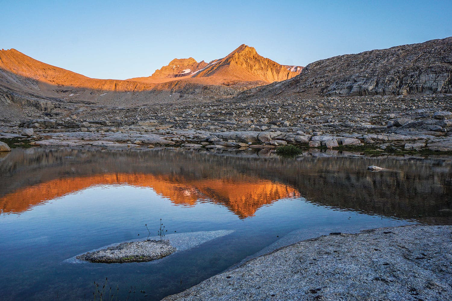 Climbing Mt. Morgenson in Sequoia and Kings Canyon National Parks