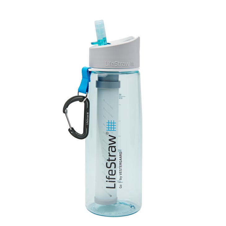 LifeStraw-Go_Transparent-Blue_Studio-Single-Shot-Vertical_02 LifeStraw Go bottle has a filter attached to the inside of the cap. A black carabiner hangs from the rim. The translucent blue bottle reads:…