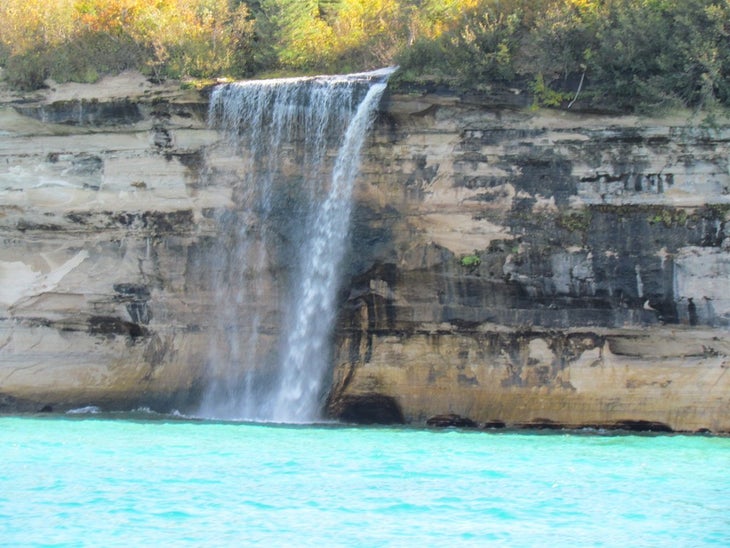 spray falls None