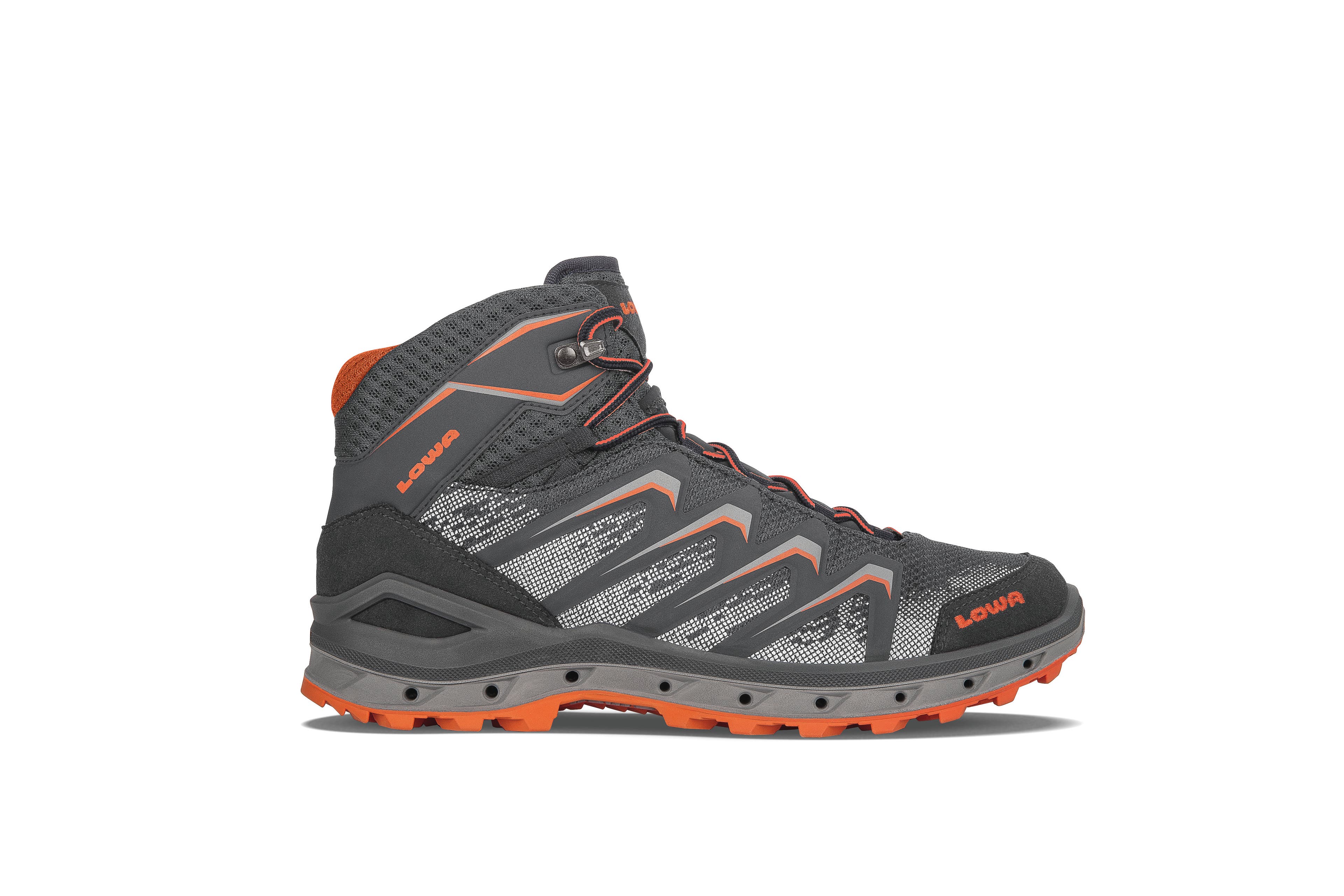 LOWA Aerox GTX Mid hiking boot