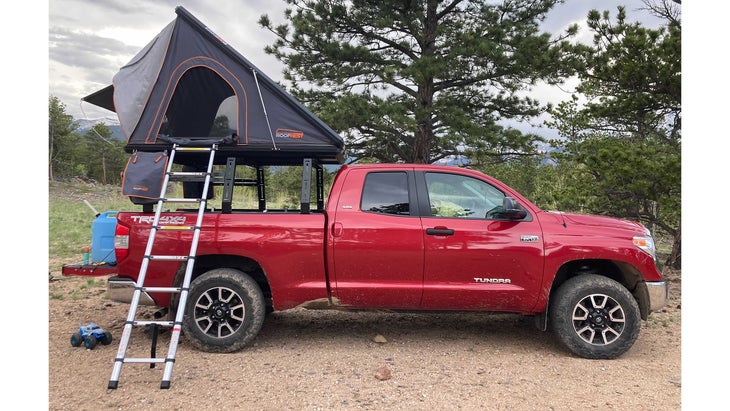 Rooftop tent setup