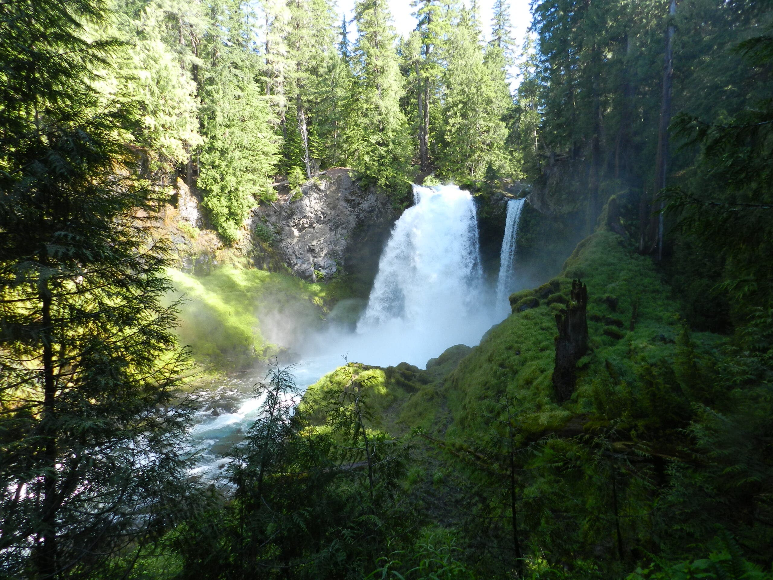 Sahalie Falls
