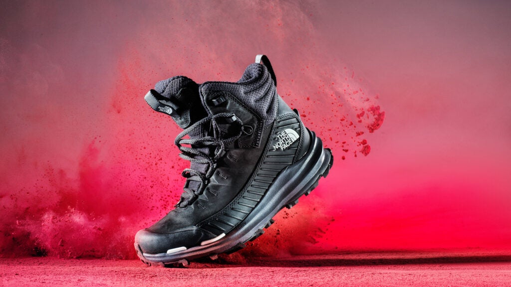 The north face raedonda boot deals sneaker